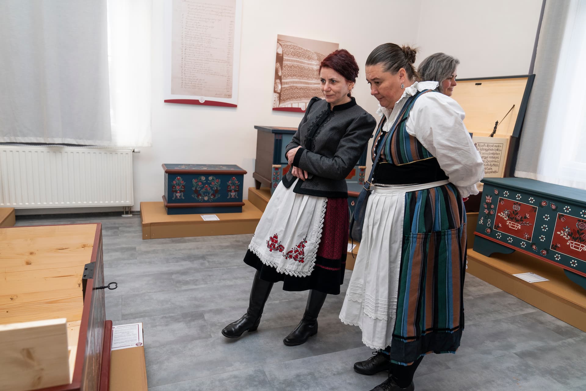 Ahogy nő a lány, gyarapszik a kelengye